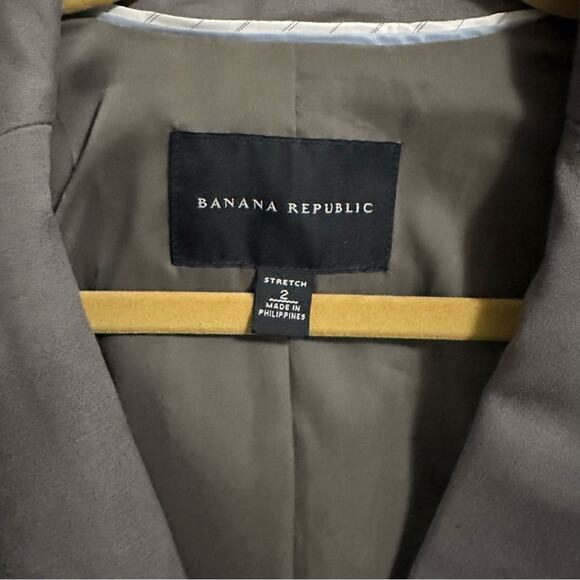 Banana Republic Gray Blazer 2 Button Long Sleeve Office Career Women’s 2 - Picture 3 of 4